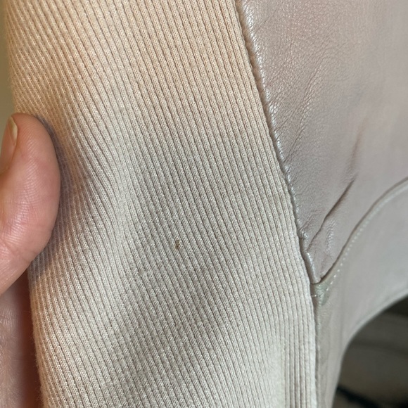 Mackage Dusty Pink Lambskin Leather Medium - Picture 5 of 6